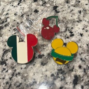 Kids Mickey Mouse Pin Set - Multicolor